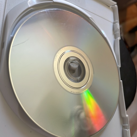 Wii “Sims 3” video game GUC - Picture 5 of 5